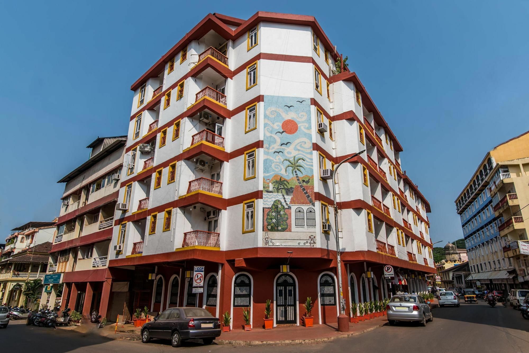 Oyo 10241 Hotel Mayfair Goa Eksteriør bilde